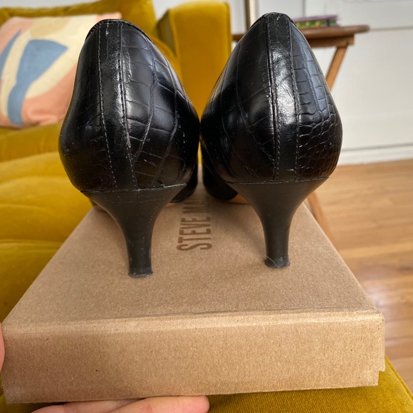 Clark’s Croc Pattern 2 Inch Heels - Size 10 - Picture 3 of 3